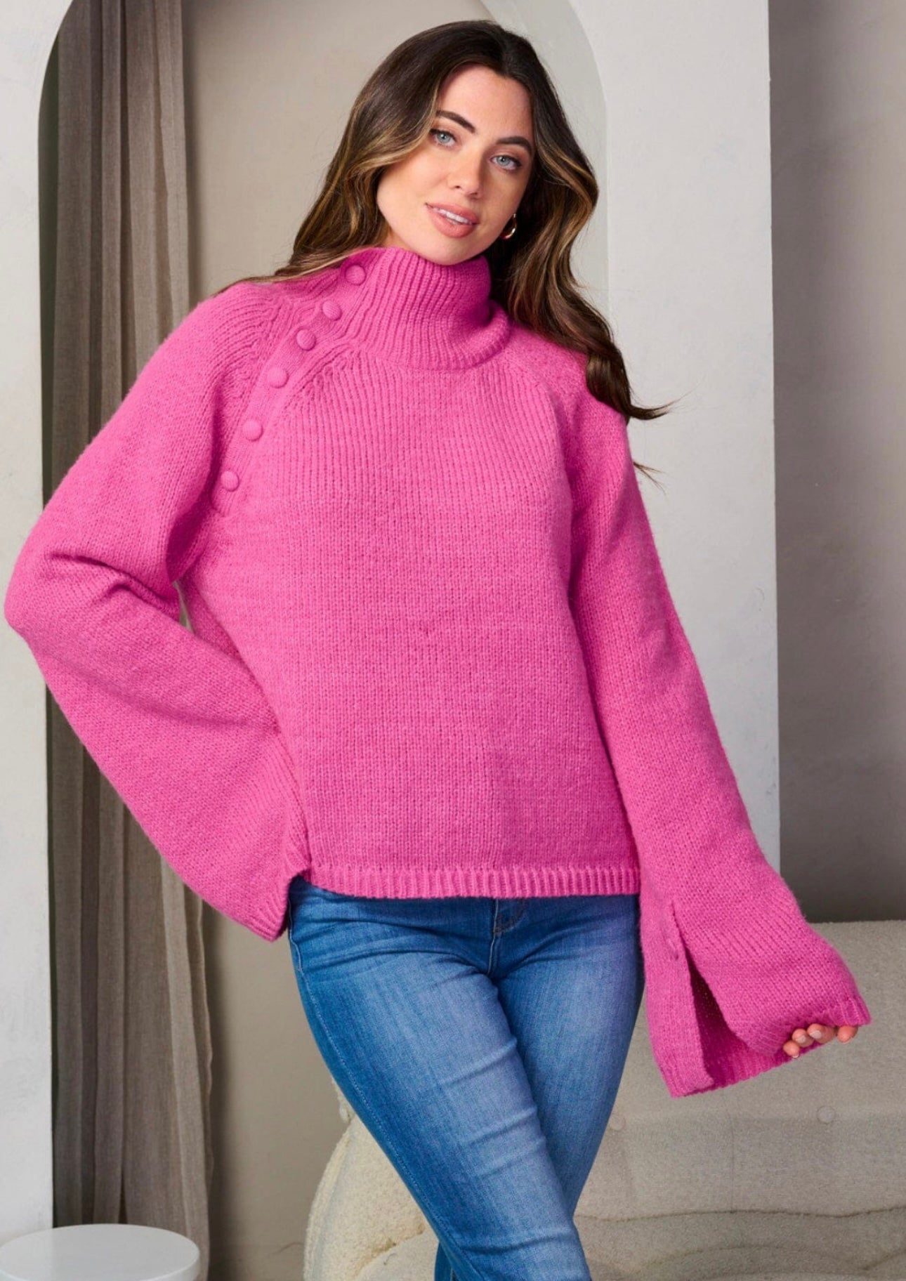 LONG BELL SLEEVE TURTLE NECK PULLOVER SWEATER