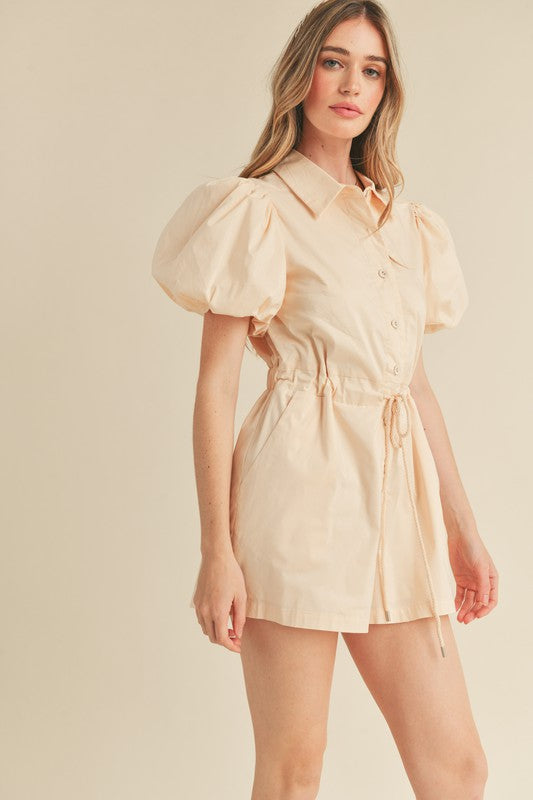 Puff sleeve ecru romper