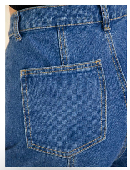 CARGO POCKETS WIDE LEG DENIM PANTS