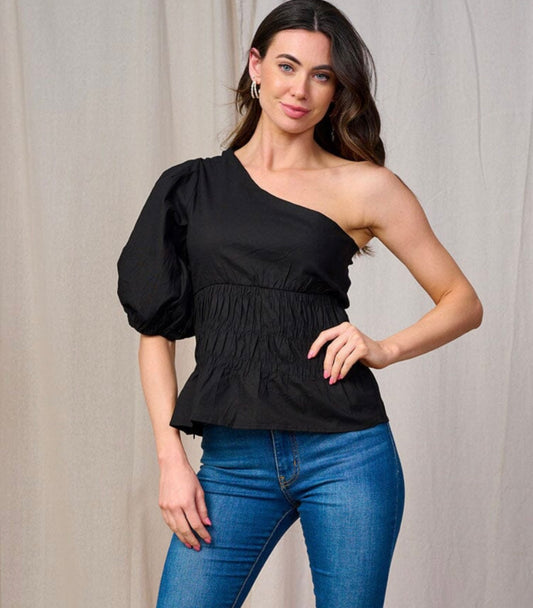 ONE SHOULDER BLACK TOP